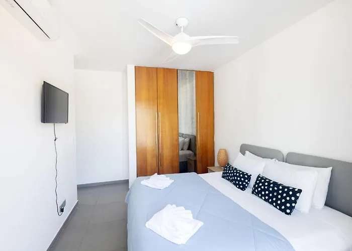 Satin Svi1 アヤナパ