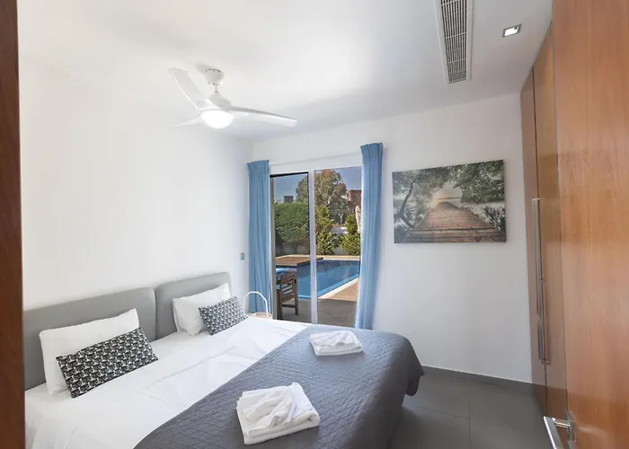 Satin Svi1 ヴィラ